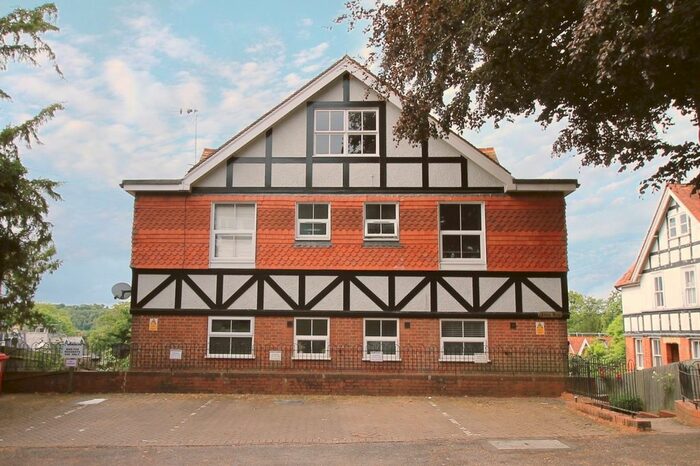 Studio To Rent In Abbey View, Priory Road, High Wycombe, HP13