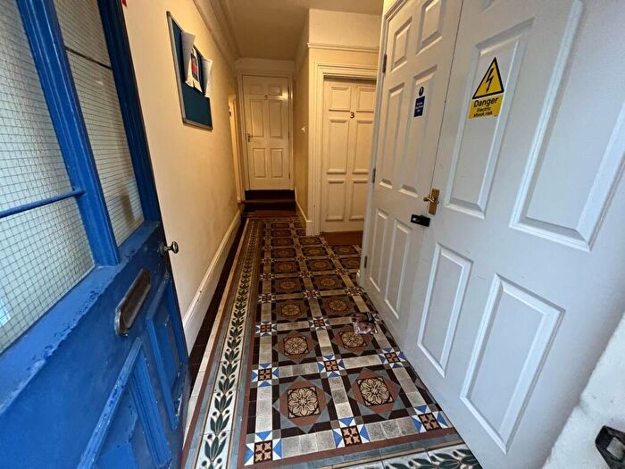 1 Bedroom Flat To Rent In Dorset House, The Halve, Trowbridge, BA14