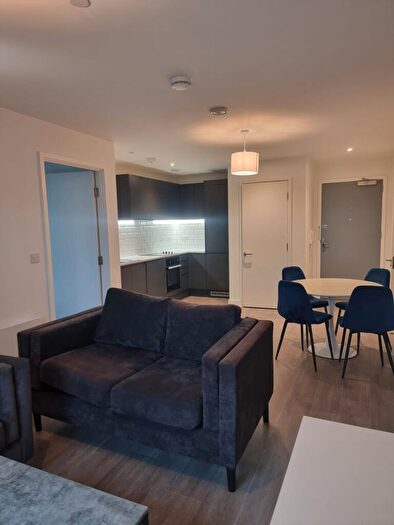 2 Bedroom Apartment To Rent In Insignia Apartments, M16