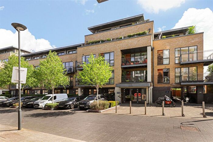 1 Bedroom Flat For Sale In Kingsley Walk, Cambridge, CB5