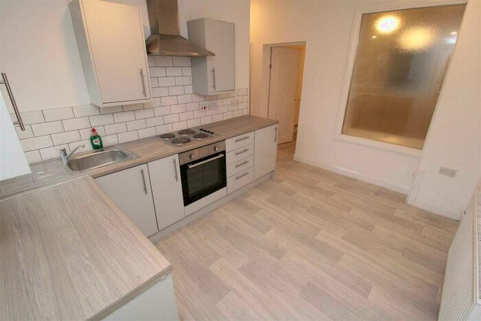 3 Bedroom Terraced House To Rent In Ayron Street, Ferndale, CF43