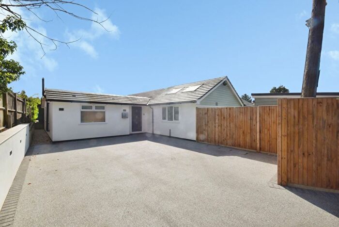 4 Bedroom Bungalow To Rent In Highstreet Road, Hernhill, Faversham, ME13