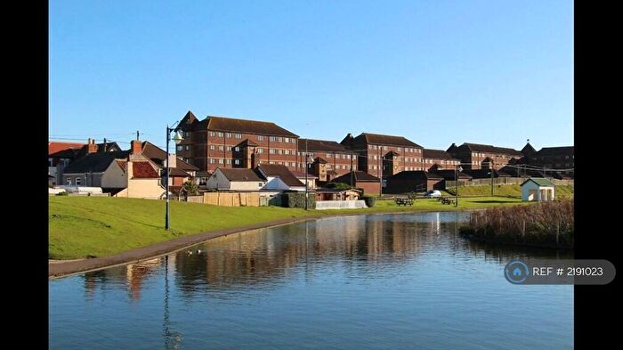 2 Bedroom Flat To Rent In Queens Park Close, Mablethorpe, LN12