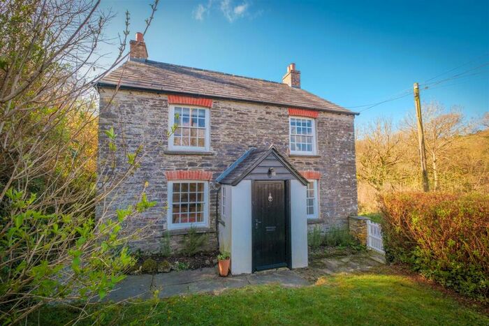 3 Bedroom Detached House For Sale In St. Breock, Wadebridge, PL27