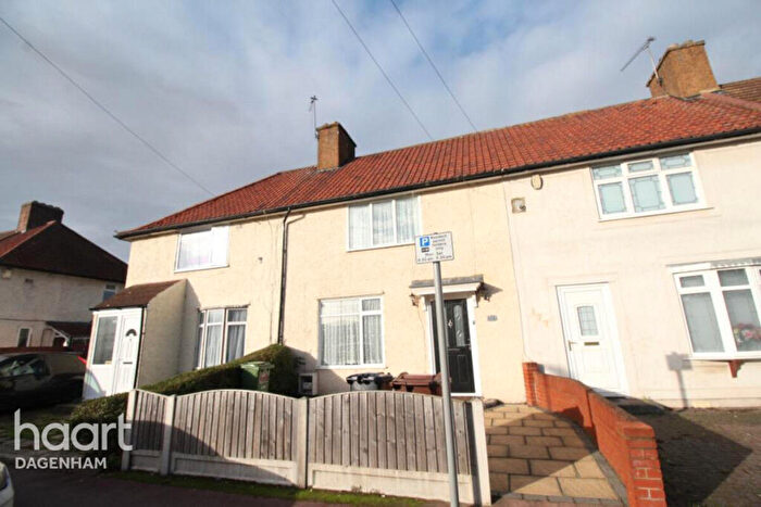3 Bedroom Terraced House To Rent In Hunters Hall Road, Dagenham, RM10
