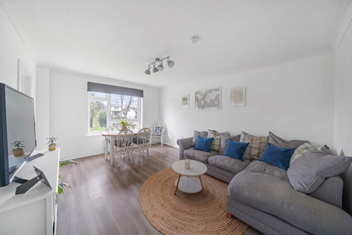1 Bedroom Flat For Sale In Church Road, Crystal Palace, SE19