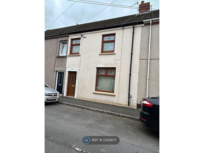 2 Bedroom Terraced House To Rent In House, Burry Port, SA16