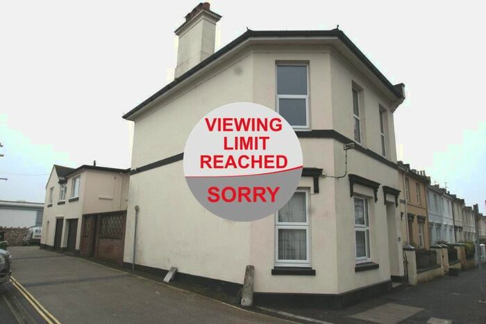 1 Bedroom Flat To Rent In St. Margarets Road, St. Marychurch, Torquay, TQ1