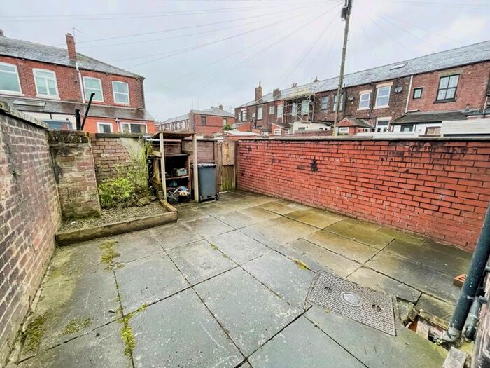 3 Bedroom Terraced House For Sale In Stephen Street South, Bury, BL8