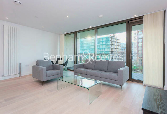 2 Bedroom Apartment To Rent In Royal Wharf, Canary Wharf, E16