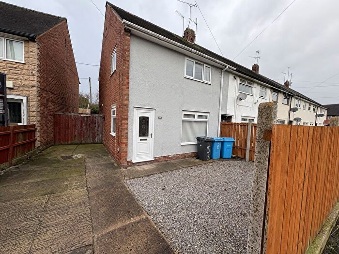 3 Bedroom End Terrace House To Rent In Waveney Road, HU8