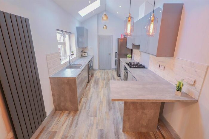 5 Bedroom Terraced House To Rent In Welland Road, Stoke, Coventry, CV1