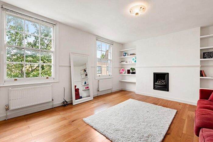 2 Bedroom Flat To Rent In Wharfdale Road, Kings Cross, N1