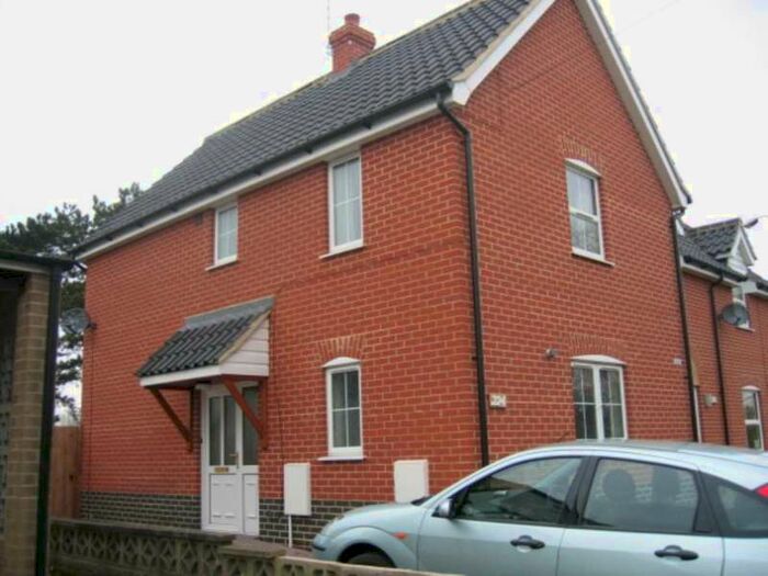 3 Bedroom Semi-Detached House To Rent In Northumberland Street, Norwich, NR2