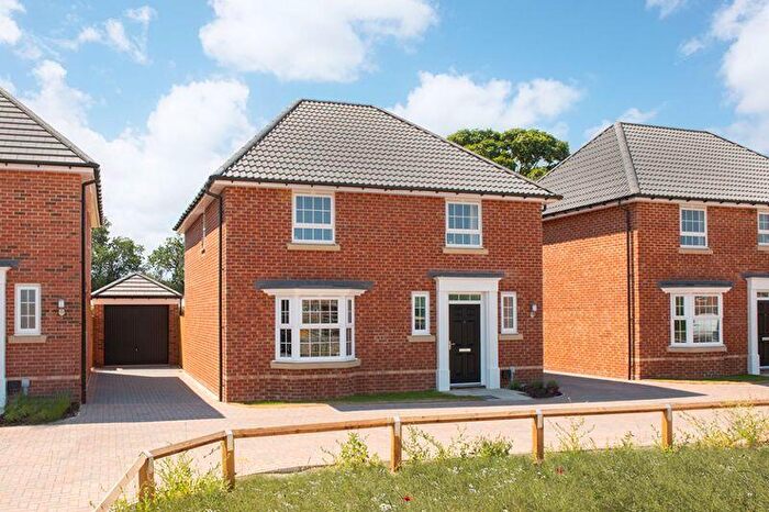 4 Bedroom Detached House For Sale In Longmeanygate, Leyland, PR26