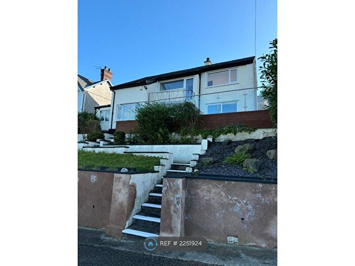 3 Bedroom Detached House To Rent In Pen Y Bryn, Y Felinheli, LL56