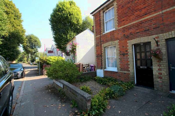 2 Bedroom Semi-Detached House To Rent In Wratten Road West, Hitchin, SG5