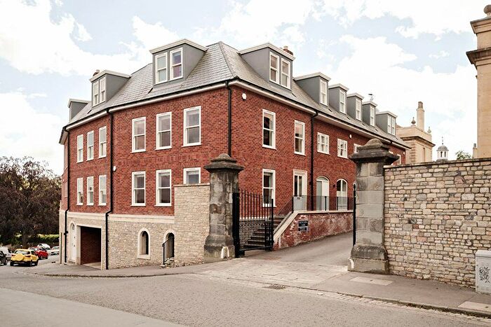 3 Bedroom Town House For Sale In Old School Close | Redland, BS6