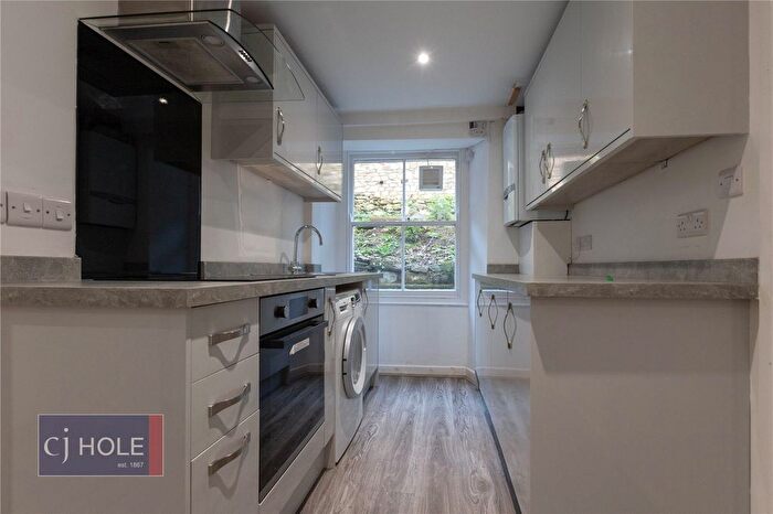 1 Bedroom Flat To Rent In Clevedon Terrace, Bristol, BS6