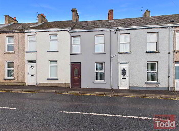 2 Bedroom TownHouse For Sale In Circular Road, Larne, BT40