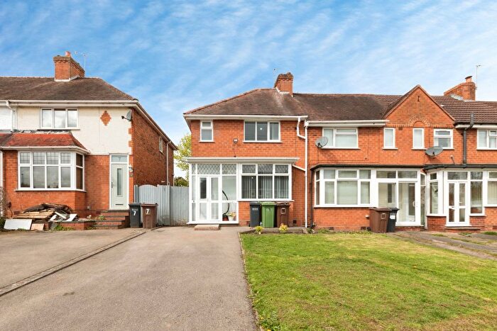 3 Bedroom End Terrace House For Sale In Ringswood Road, Solihull, West Midlands, B92