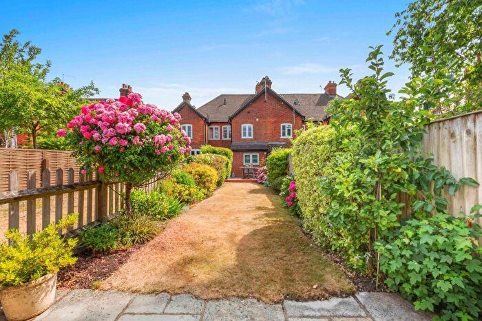 2 Bedroom Terraced House For Sale In Lakes Lane, Beaconsfield, HP9