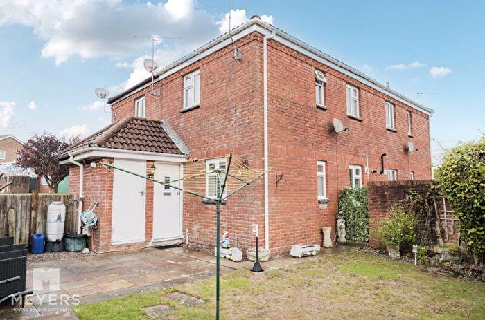 1 Bedroom Terraced House For Sale In Fordington Fields, Dorchester, DT1