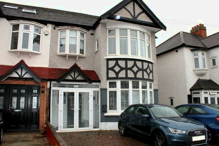 3 Bedroom Semi-Detached House To Rent In Highwood Gardens, Clayhall, IG5