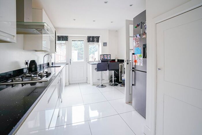 3 Bedroom Terraced House For Sale In Whitwell Road, Watford, Hertfordshire, WD25