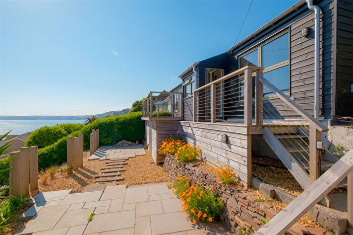 3 Bedroom Chalet For Sale In Downderry, PL11