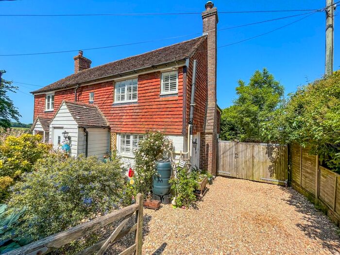 2 Bedroom Semi-Detached House For Sale In Brays Hill, Ashburnham, Battle, TN33