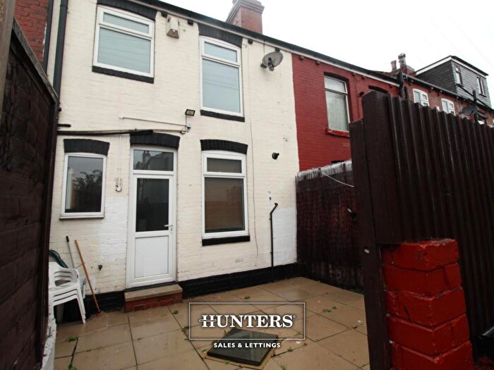 2 Bedroom Terraced House To Rent In Strawberry Avenue, Garforth, Leeds, LS25