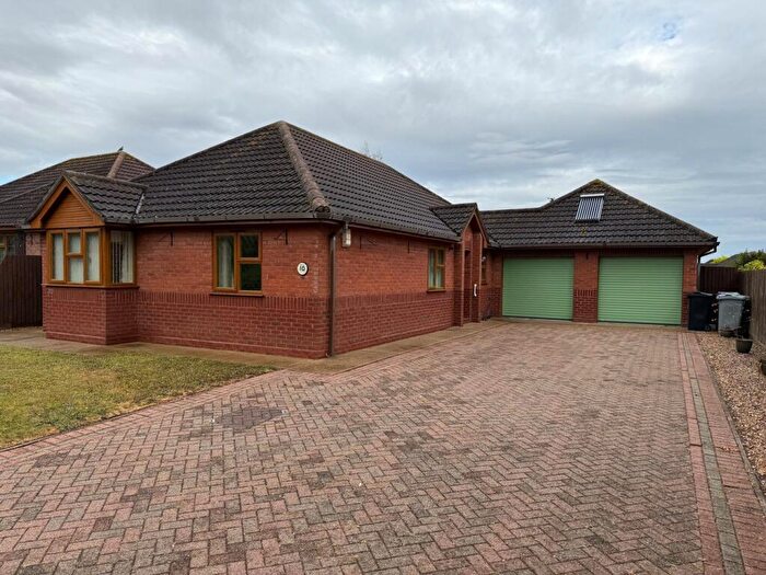 3 Bedroom Detached Bungalow For Sale In Mandalay Drive, Bourne, PE10