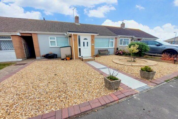 2 Bedroom Bungalow To Rent In Turner Way, Chichester, PO20