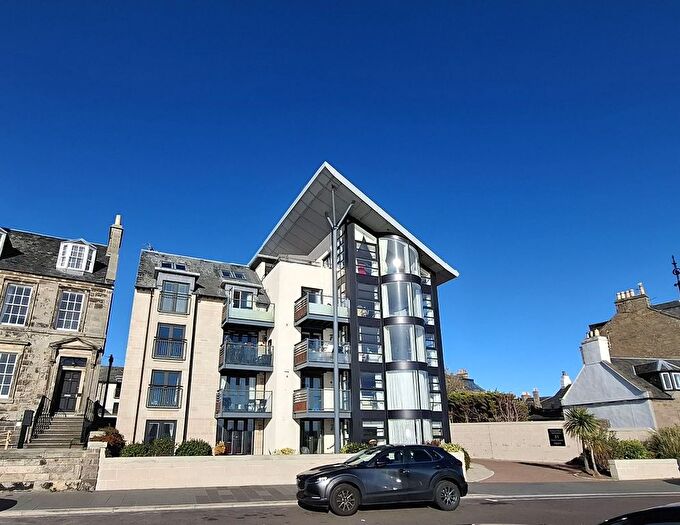 3 Bedroom Flat To Rent In Harbour View, Beach Crescent, DD5