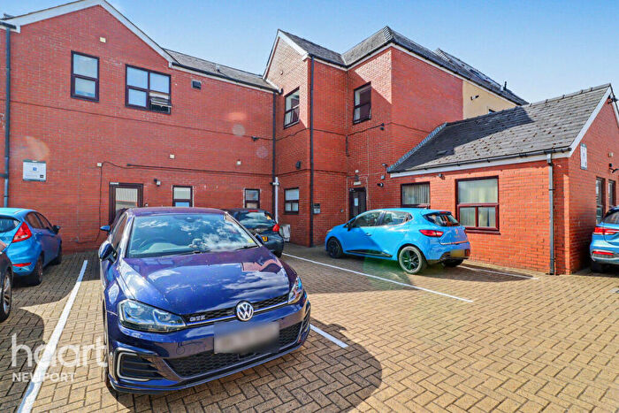1 Bedroom Flat To Rent In Corporation Road, Newport, NP19