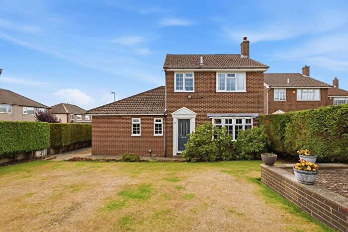 3 Bedroom Detached House For Sale In Deer Croft Road, Salendine Nook, Huddersfield, HD3