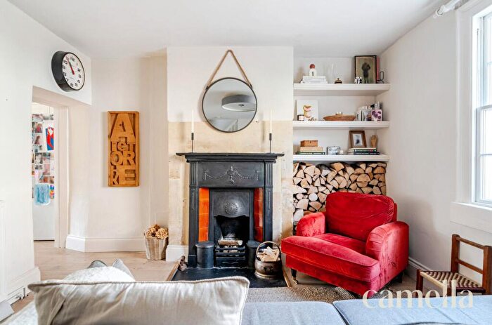 2 Bedroom Terraced House For Sale In High Street, Batheaston, BA1