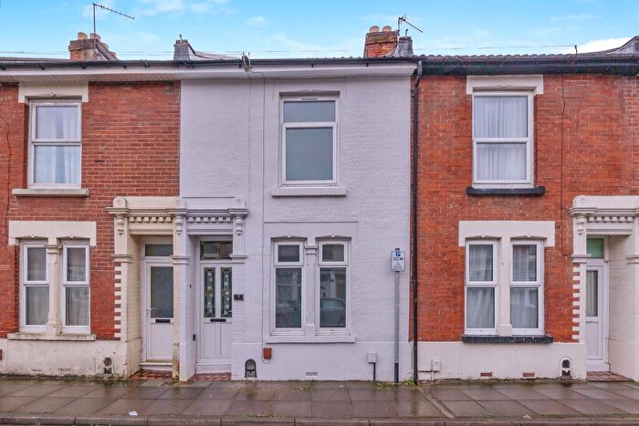 2 Bedroom Terraced House For Sale In Carisbrooke Road, Southsea, PO4