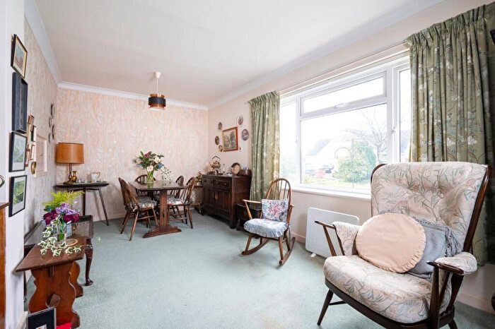 3 Bedroom Detached Bungalow For Sale In Gorse Close, Bourton-On-The-Water, GL54