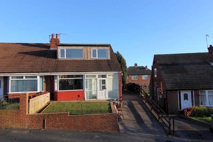 4 Bedroom Semi-Detached House To Rent In Eden Gardens, Burley, Leeds, LS4