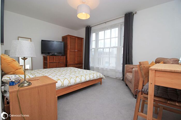 2 Bedroom Flat For Sale In Canterbury Road, Margate, CT9