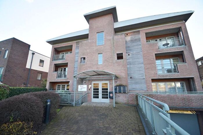 2 Bedroom Apartment To Rent In River Court, Durham City, DH1