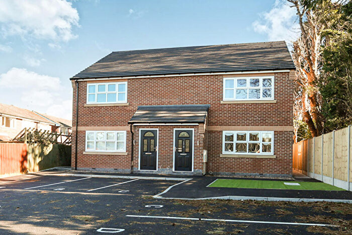 2 Bedroom Flat To Rent In Avon Drive, Whetstone, Leicester, LE8