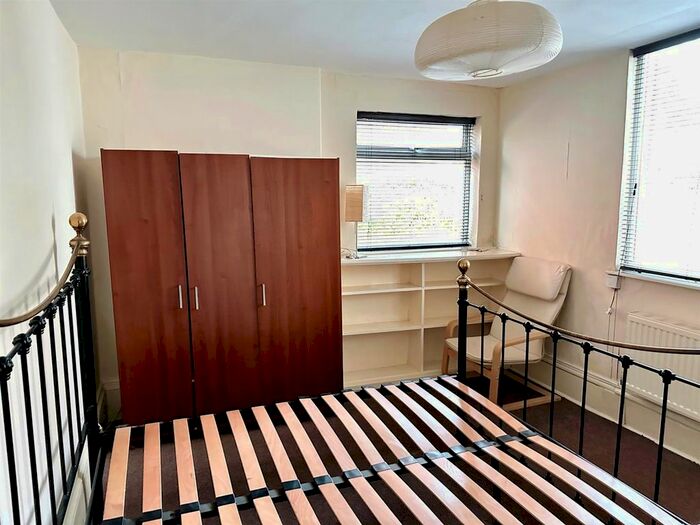1 Bedroom Flat To Rent In St Peters Road, Harborne, Birmingham, B17