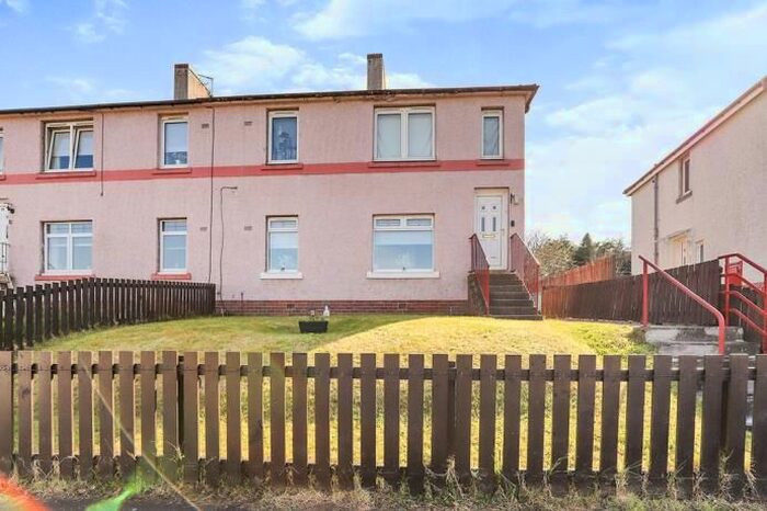 2 Bedroom Flat To Rent In Vulcan Street, Motherwell, ML1