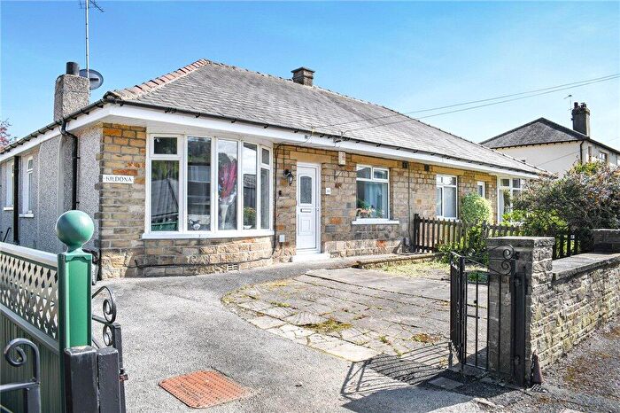 2 Bedroom Bungalow To Rent In Glenholm Road, Baildon, West Yorkshire, BD17