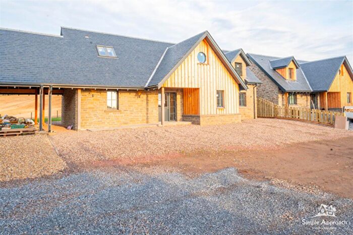 3 Bedroom House For Sale In Dungart Hill Estate, Dunkeld, PH8