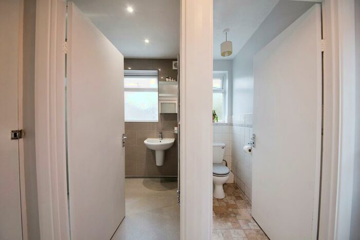 3 Bedroom Terraced House For Sale In Oakfield Road, East Ham, London, E6