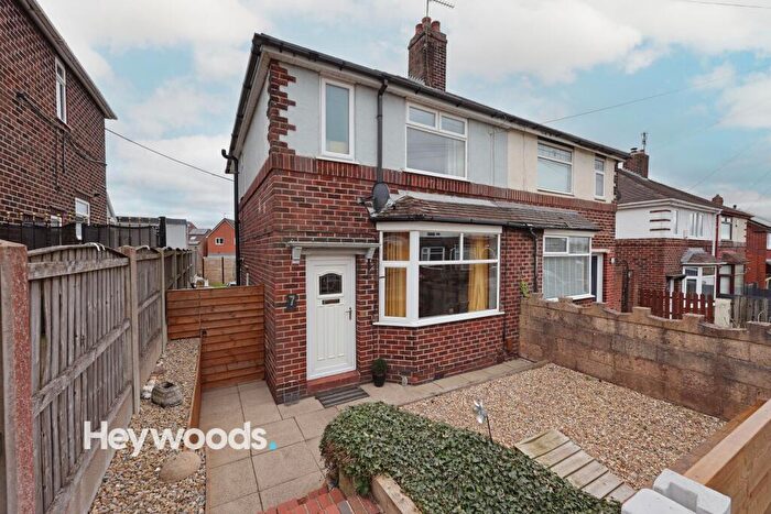 2 Bedroom Semi-Detached House For Sale In Clive Road, Wolstanton, Newcastle-under-Lyme, ST5